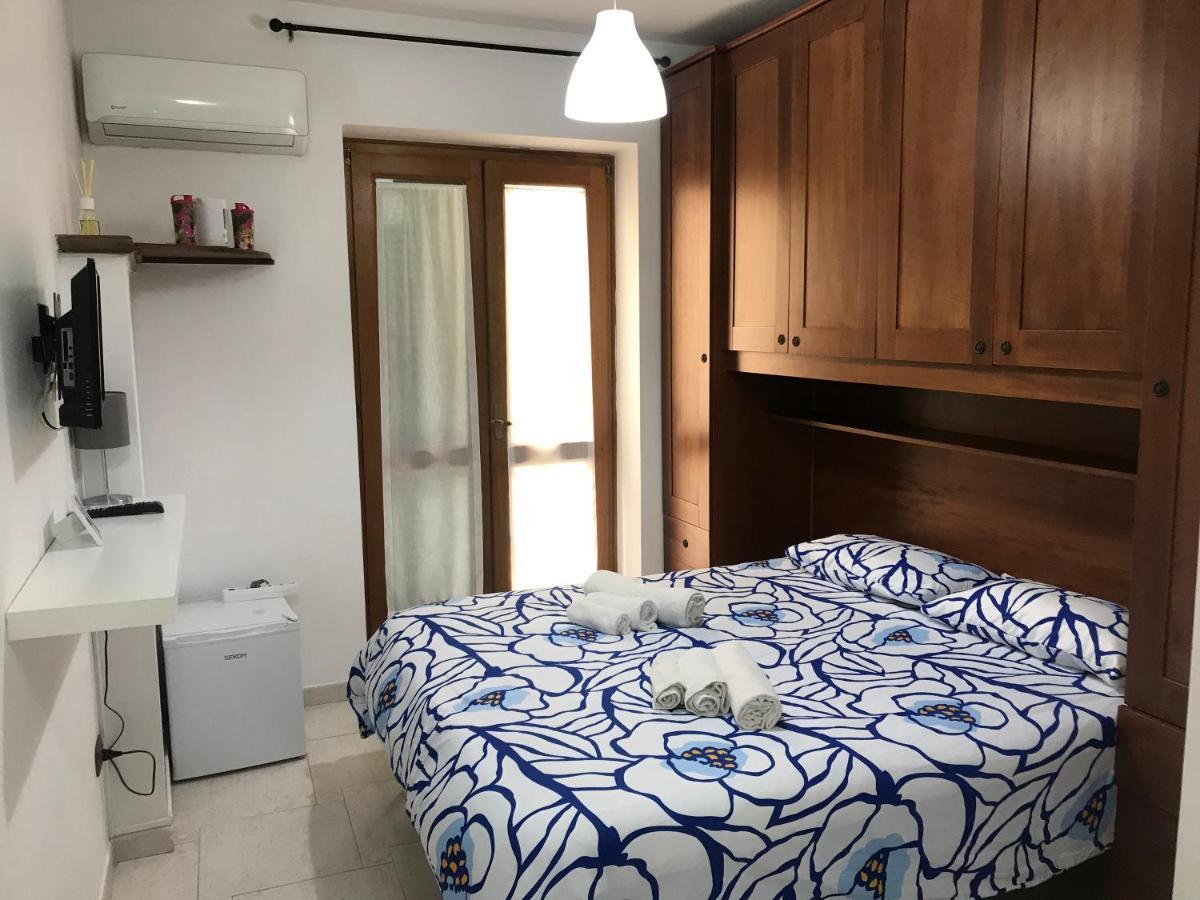 Affittacamere La Dimora Di Bronzo *